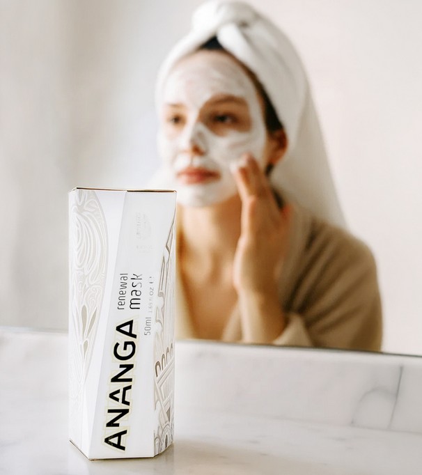 ANANGA, LAVYcosmetics, kolagenová maska kosmetika