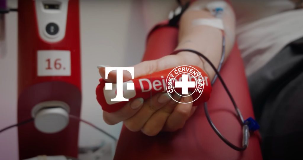 Dej odběr, T-Mobile, Lucie Minářová, Červený kříž