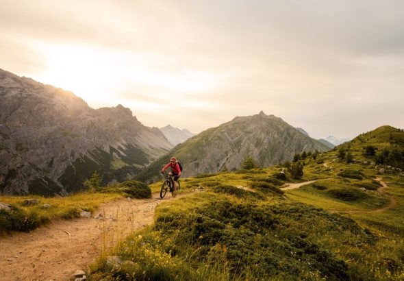Livigno , cestování, Alpy, wellness