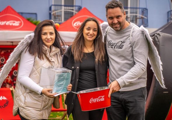 Coca-Cola, zprávy, životní styl, Slovenský Červený kříž, Dimo Dimov,