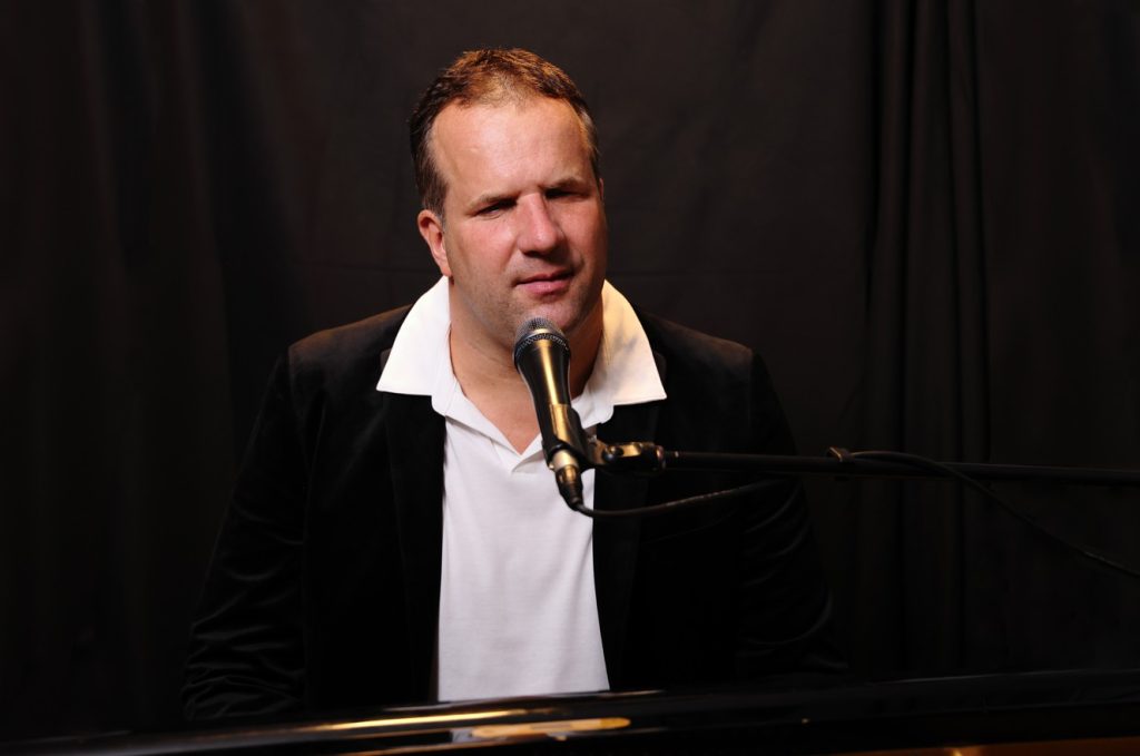 Jan Jareš, koncert, kultura, nevidomý, Hudba ve tmě, Alim Šach