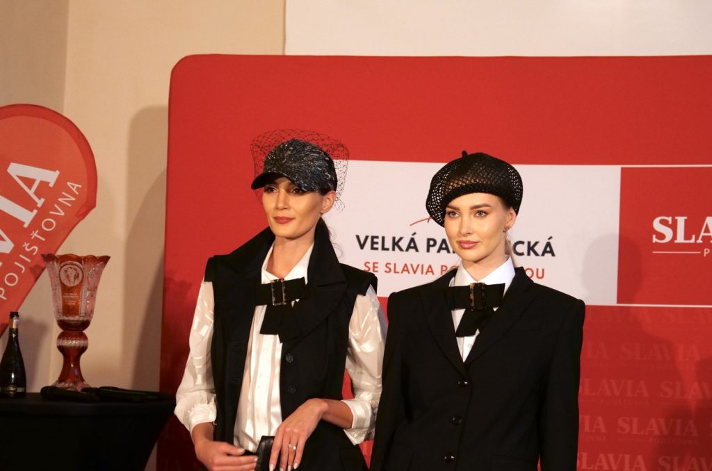 Slavia pojišťovna, Velká pardubická