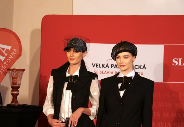 Slavia pojišťovna, Velká pardubická