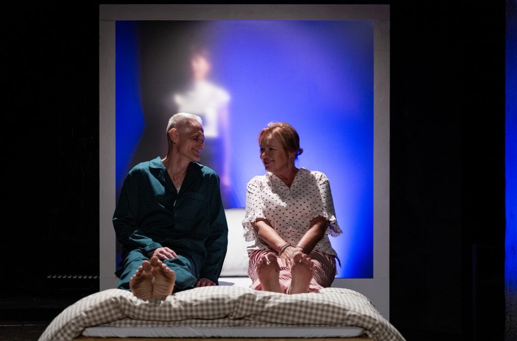 Vraťte nám Sofii Lorenovou, divadlo, kultura, Divadlo v Řeznické