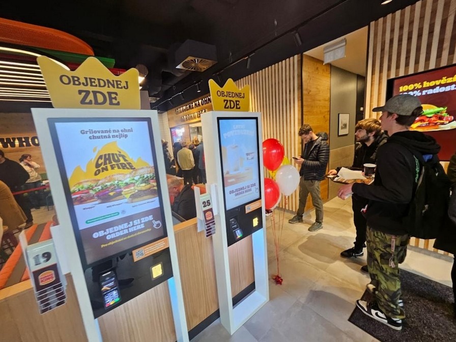 Burger King, HOME OF THE WHOPPER, restaurace