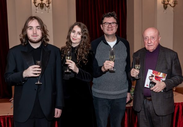 Felix Slováček, Adam Gucerijev, Dalí Gucerijeva