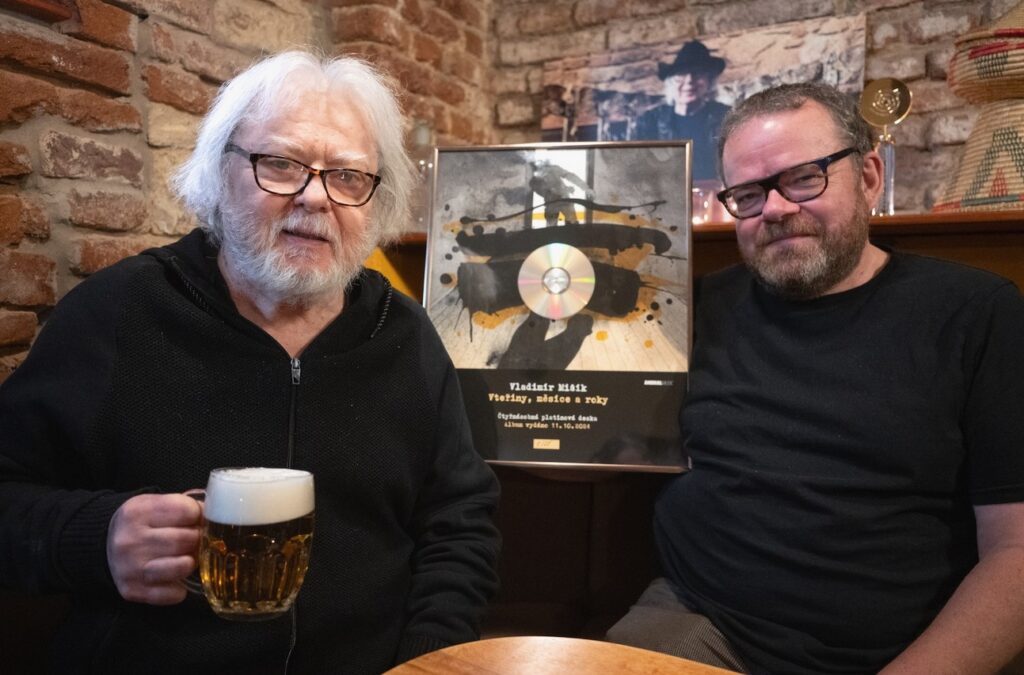 Vladimír Mišík , Vteřiny, měsíce a roky, kultura,