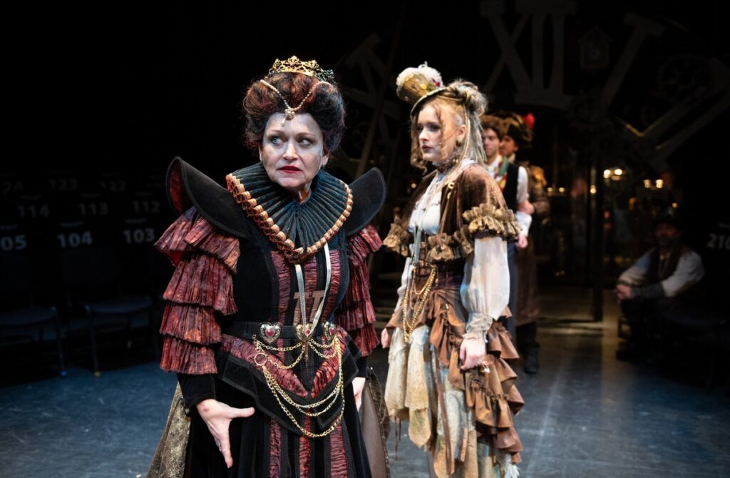 Kouzelné hodinky , divadlo, Plzeň, Kultura,