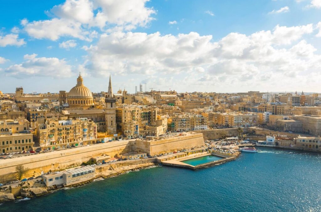 Zaletsi.cz, Kam za teplem?