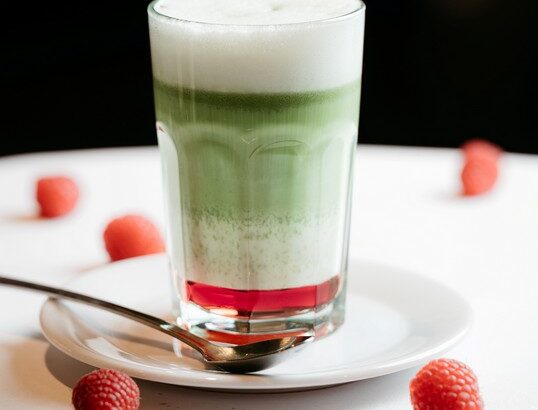 Tchibo, malina, čokoládový tart s malinami,