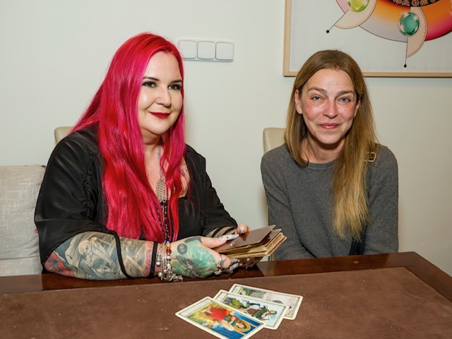 Věštírny Ivety Vojtové , kartářka,