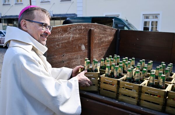 Prazdroj , pivo, pivovar