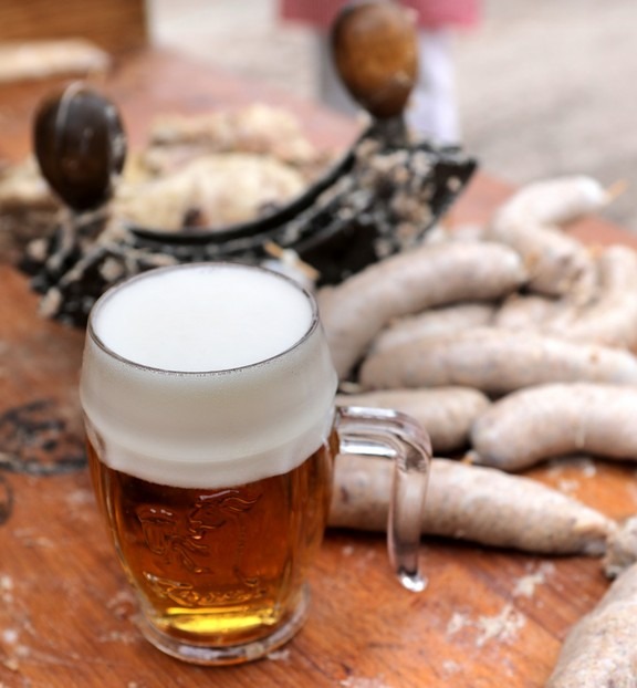 Zabijačkové hody ve Velkých Popovicích