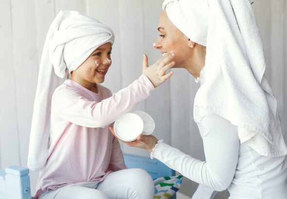 péče pro citlivou dětskou pokožku, produkt, Vaseline Jelly
