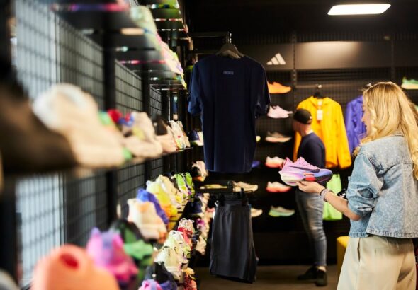 nesprávná obuv, aplikace Komoot, AD Sport, Nike, Hoka, Asics, On, Brooks, Puma