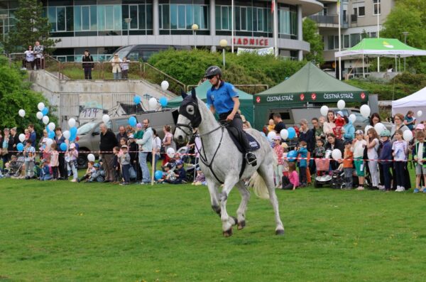 Bezpečná 13, děti, Praha, akce