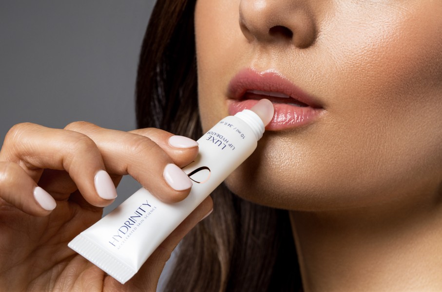 Hydrinity Luxe Lip Hydrator s kyselinou hyaluronovou, rty