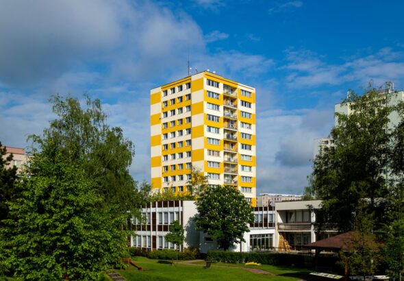 panelák, data, finance