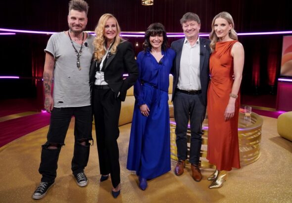 U Adely , Prima, Karel Janák, Vendula Pizingerová, Vojta Kotek, Vendula Pizingerová