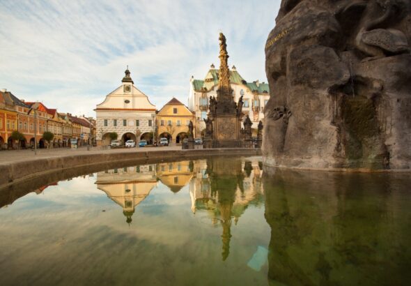 Dvůr Králové nad Labem, cestování
