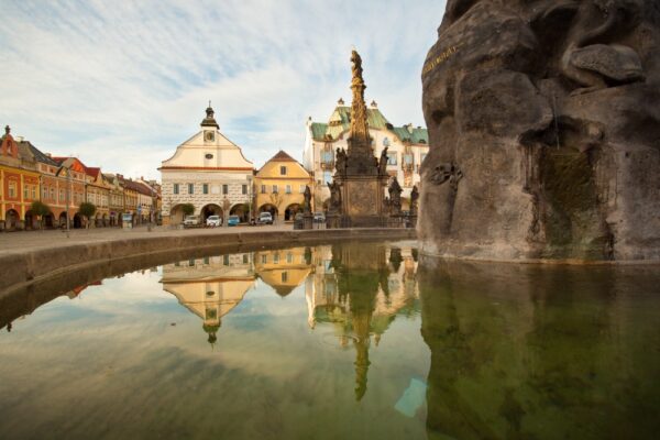Dvůr Králové nad Labem, cestování