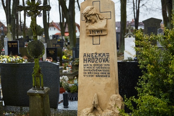 Anežka Hrůzová, Nebohý duch Leopolda Hilsnera