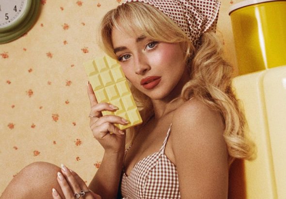 Sweet Tooth Lemon Pie od Sabriny Carpenter, vůně, kosmetika