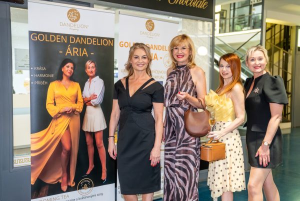 Zlatá pampeliška, Golden Dandelion Ária, Bára Kodetová, Kamila Špráchalová, Kristýna Janáčková či Bára Fišerová, cvičitelka Hanka Kynychová,