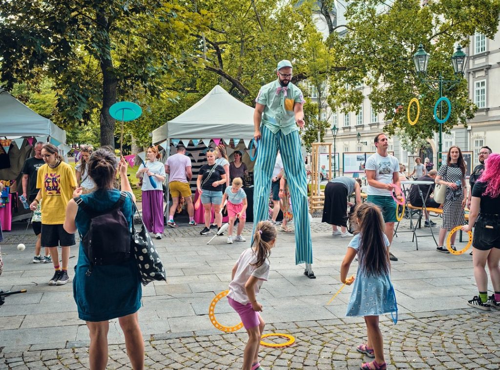 Žonglobalizace