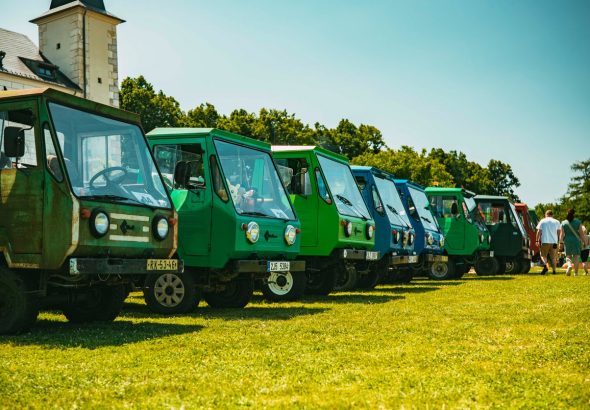 spanilá jízda multikár, Muzeum autíček, jízda, auto moto, kultura, muzeum