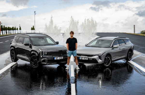 Kia , auto, polygonu Most