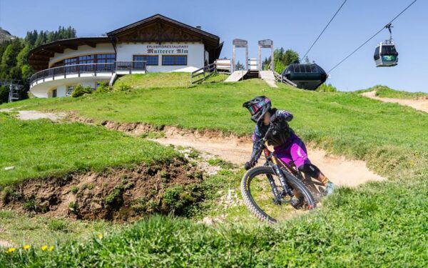 Tyrolsko, cestování, Rakousko, Innsbruck, ALpy