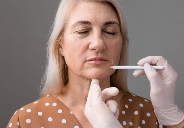 Facelift , kosmetika, životní styl
