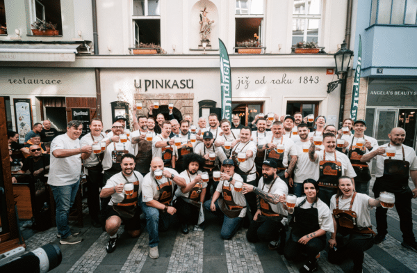 Restaurace U Pinkasů, inkasovu noční můru,