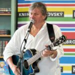 Hložek , Dobročtení, Knihy Dobrovský, kultura